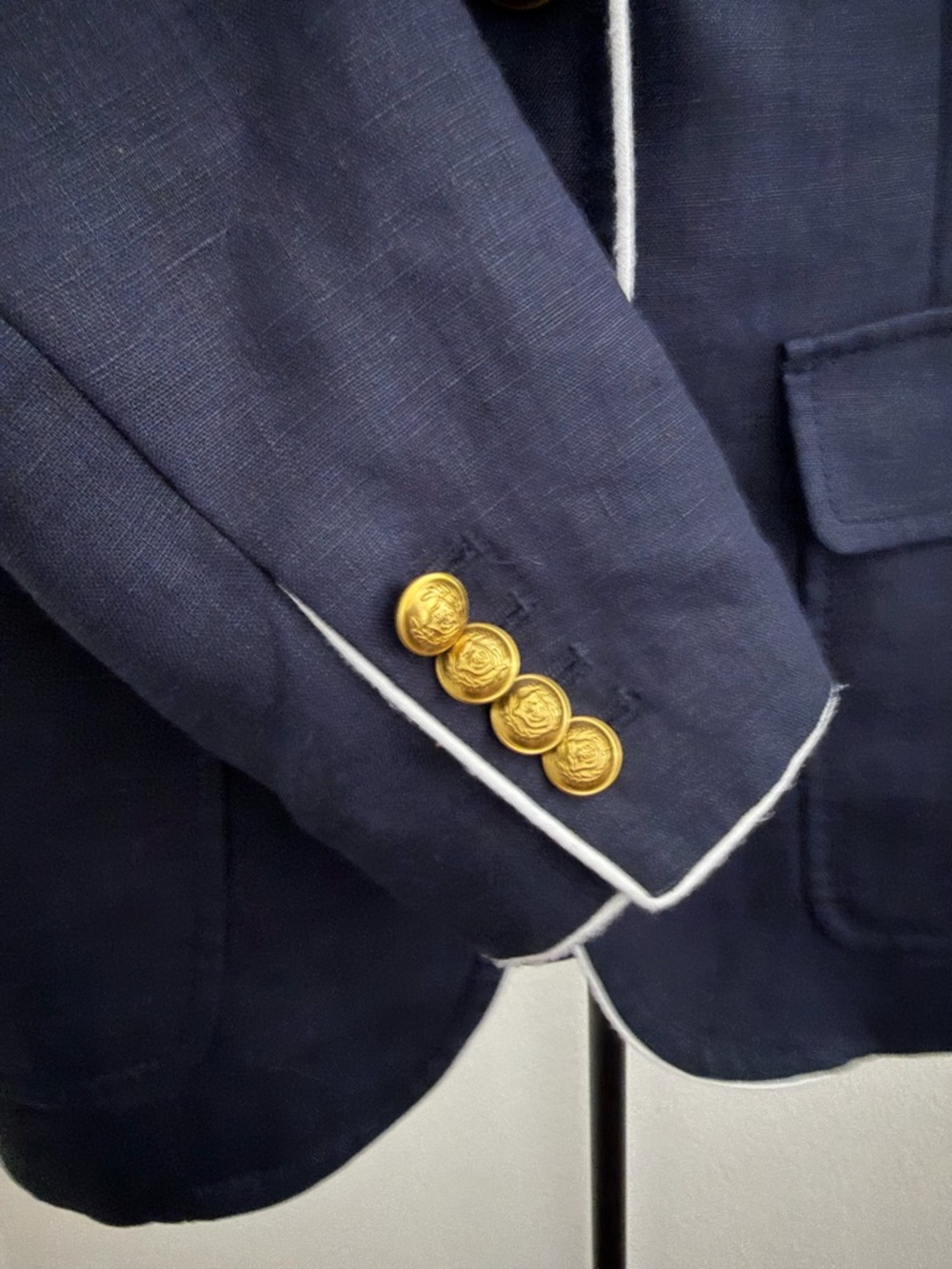 J. Crew Navy linen nautical preppy Blazer with White Piping and Gold Buttons - Picture 4 of 7